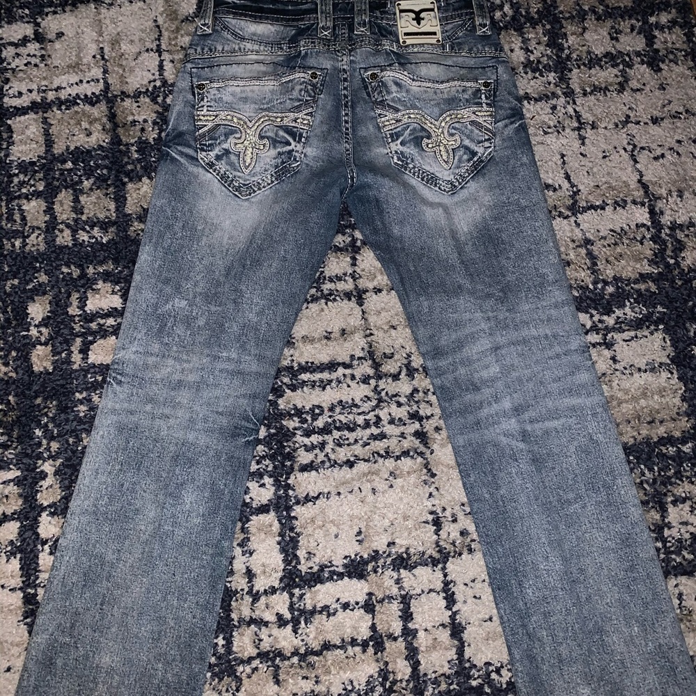 >>>>>>>>ROCK REVIVAL “DAEL” BOOTCUT JEANS<<<<<<<<<